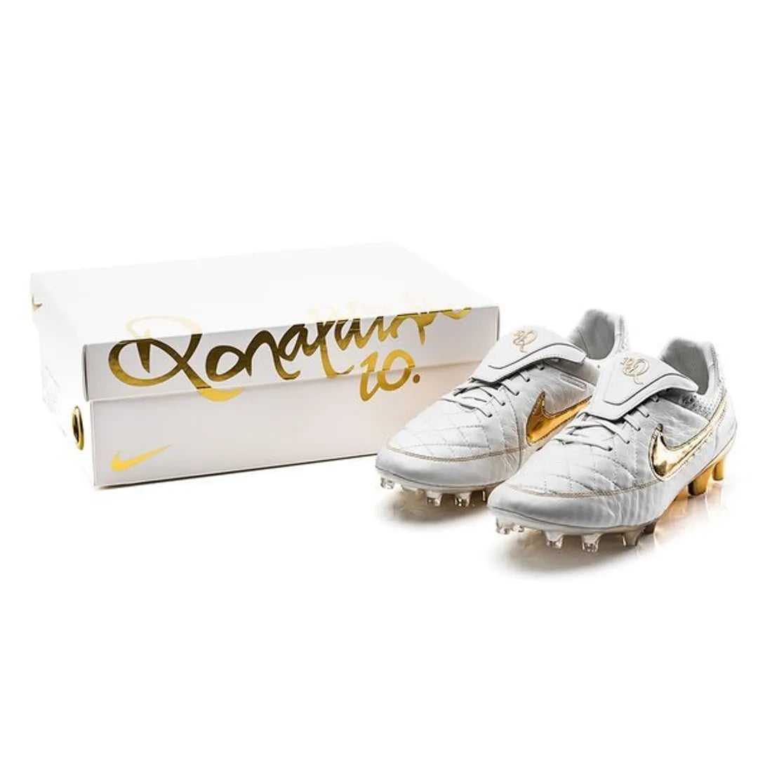 Nike Tiempo Legend RGN FG SE - Ronaldinho Touch of Gold